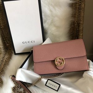Gucci WOC leather crossbody pink brand new